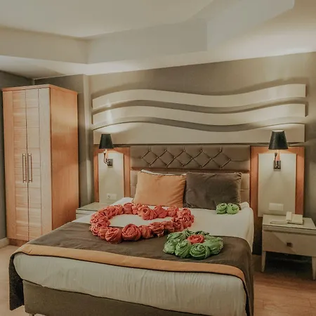 ساتورن بالاس 5* أنطاليا