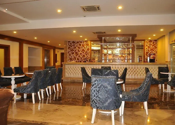 Saturn Palace Hotel 5*