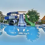 Saturn Palace 5*