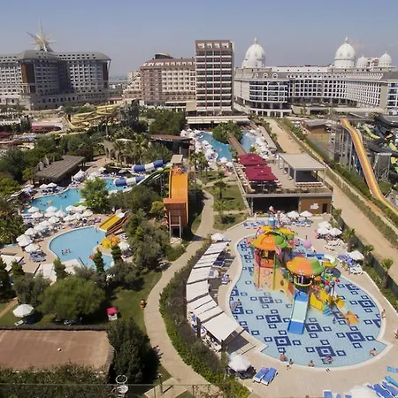 מלון Saturn Palace אנטליה