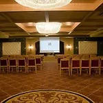 Saturn Palace Hotell 5*