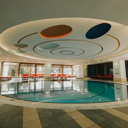 Saturn Palace