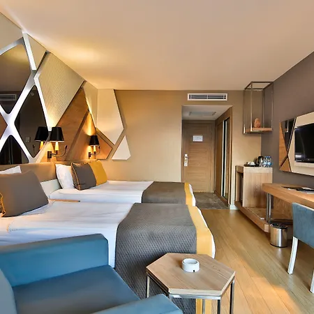 Saturn Palace Ξενοδοχείο 5*