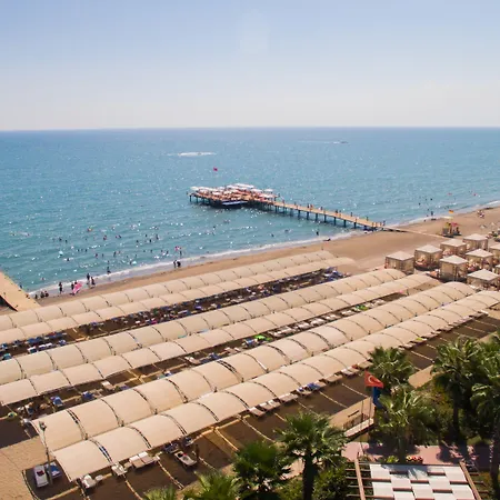 Ξενοδοχείο Saturn Palace 5*