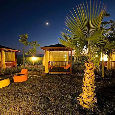 Saturn Palace Ξενοδοχείο 5*